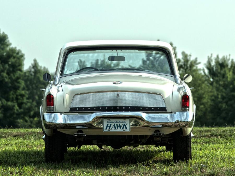  Studebaker Gran Turismo Hawk 1964 года  (фото 3 из 8)